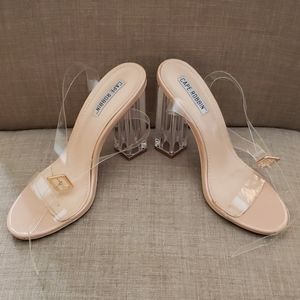 Cape Robbin heels
